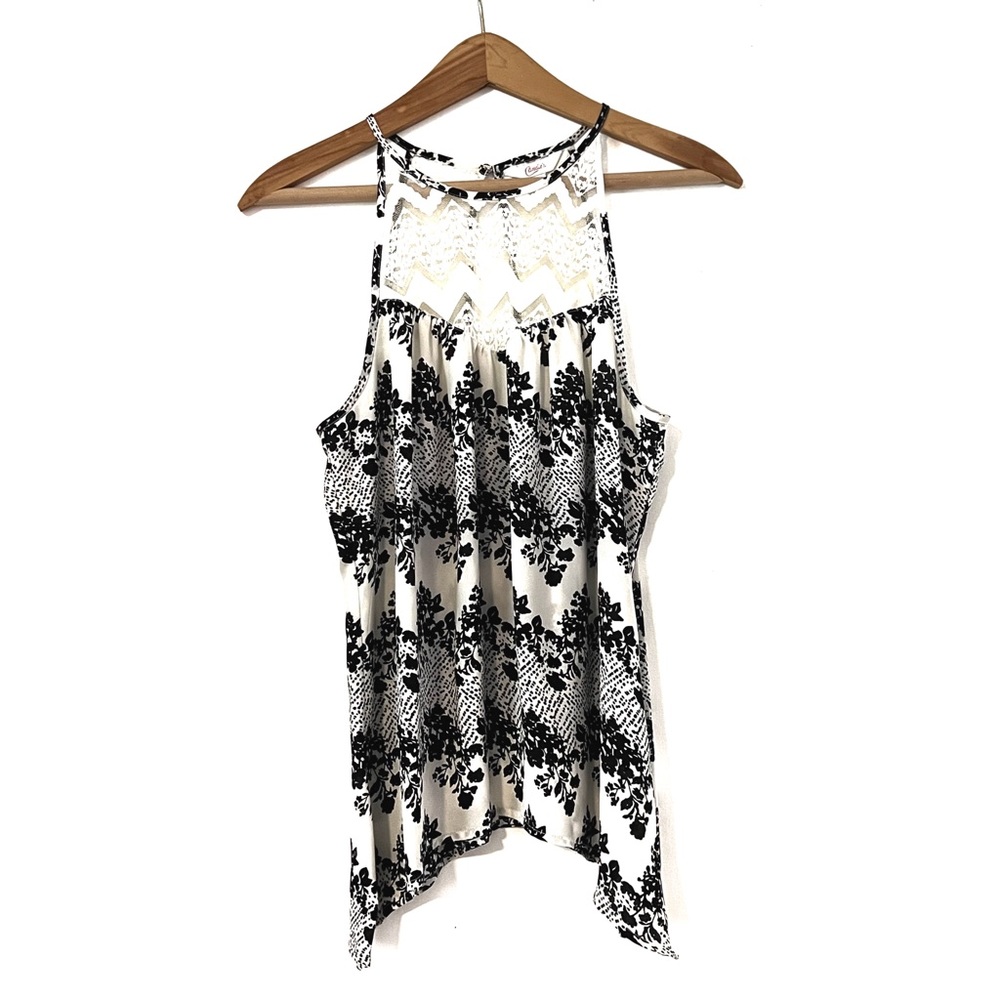 Candies lace tank size M